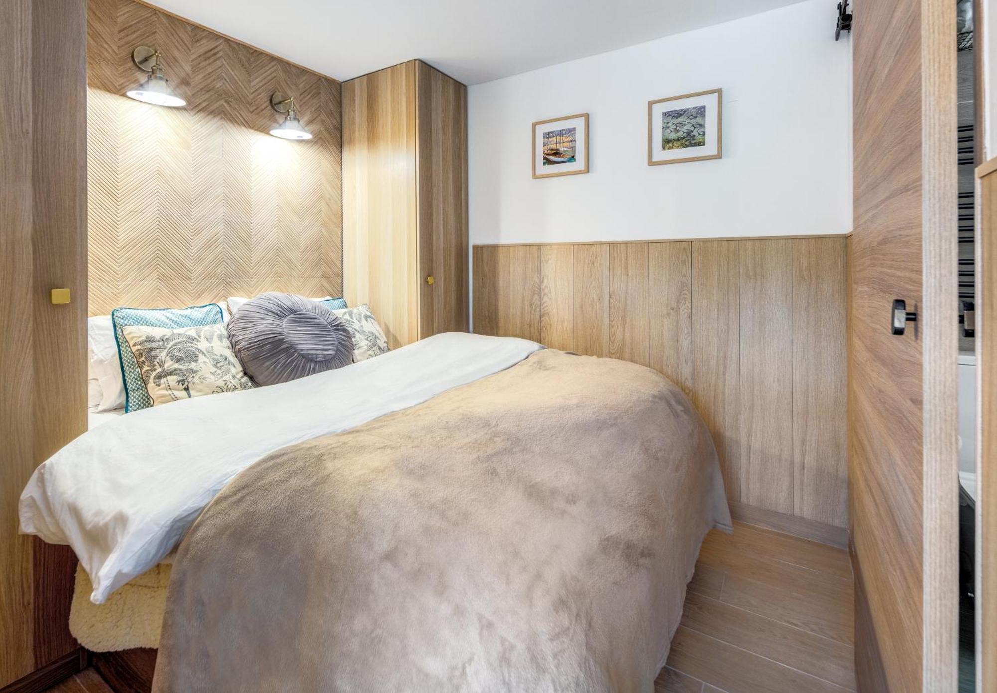 The Mini Apartment Castelldefels Ngoại thất bức ảnh